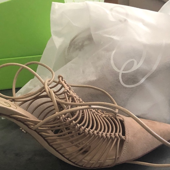 Sam Edelman Trinity Heels Size 8 & Sam Edelman Signature Parfum - Picture 1 of 7